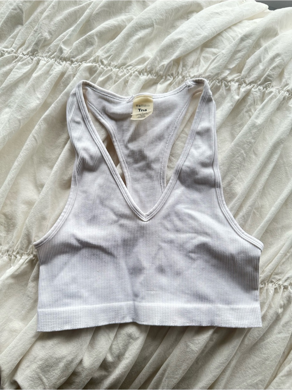 Aritzia TNA ribbed sports bra